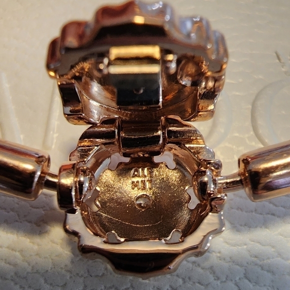 Pandora Moments Sparkling Snowflake Clasp Bangle Bracelet Rose gold plated - Picture 4 of 5